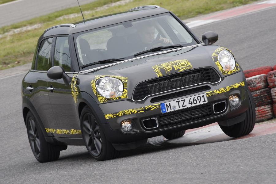  Mini Cooper Countryman 2011 года  (фото 151 из 160)